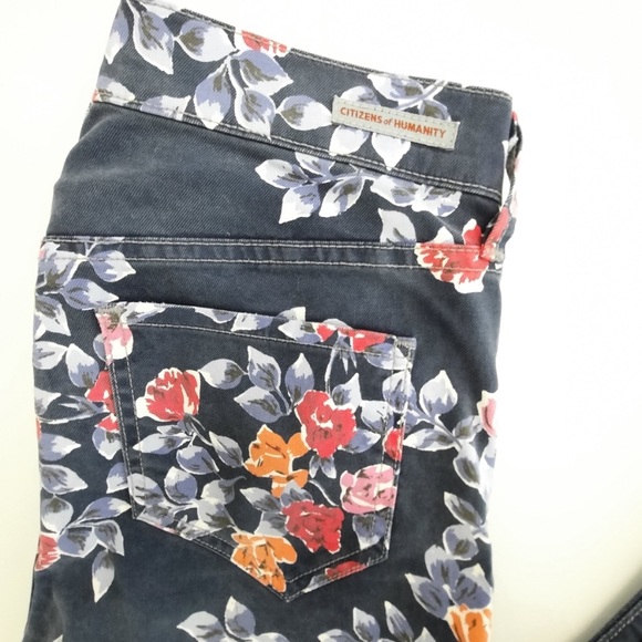 Mandy High Waist Retro Slim Roll Up Jeans - Picture 6 of 12